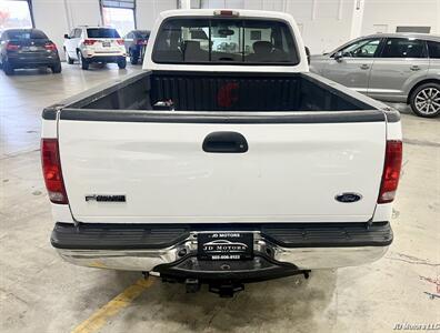 2005 Ford F-250 Super Duty XL 4dr SuperCab XL - Photo 3 - Portland, OR 97218