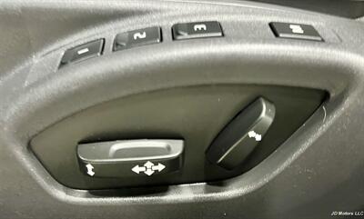 2012 Volvo XC60 T6 - Photo 17 - Portland, OR 97218