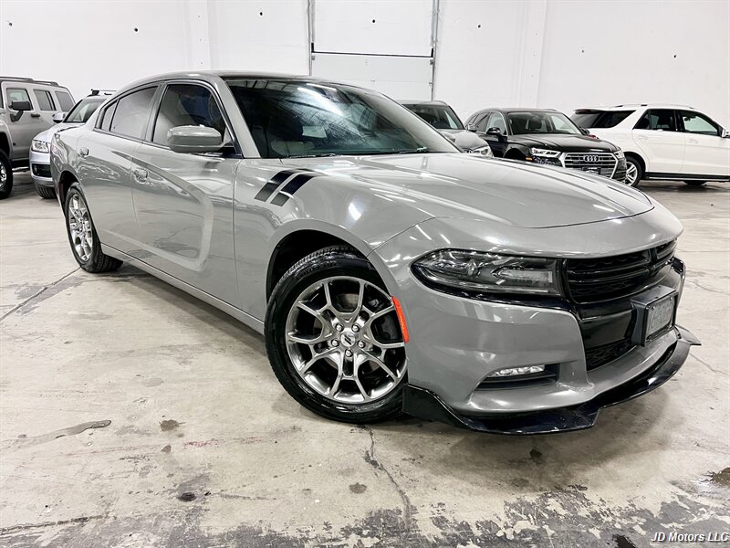 2017 Dodge Charger SXT  