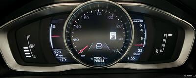 2016 Volvo XC60 T6 Platinum   - Photo 13 - Portland, OR 97218