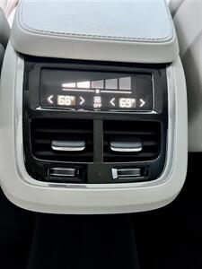2016 Volvo XC90 T6 Momentum - Photo 23 - Portland, OR 97218
