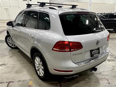 2012 Volkswagen Touareg TDI Sport   - Photo 5 - Portland, OR 97218