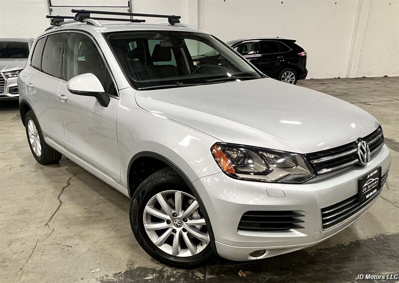 2012 Volkswagen Touareg TDI Sport   - Photo 1 - Portland, OR 97218