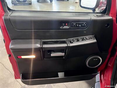 2005 Hummer H2 SUT - Photo 11 - Portland, OR 97218