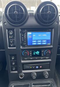 2005 Hummer H2 SUT - Photo 17 - Portland, OR 97218