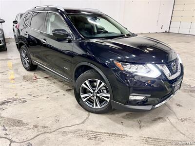 2019 Nissan Rogue Hybrid SV - Photo 1 - Portland, OR 97218