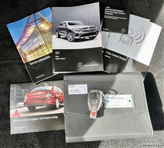 2017 Mercedes-Benz GLC GLC 300 4MATIC - Photo 24 - Portland, OR 97218