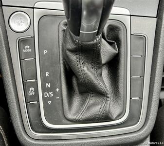 2017 Volkswagen Golf Alltrack TSI S 4Motion   - Photo 13 - Portland, OR 97218