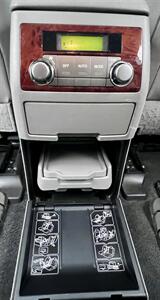 2012 Toyota Highlander Hybrid Limited - Photo 22 - Portland, OR 97218