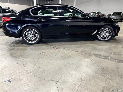 2017 BMW 530i - Photo 2 - Portland, OR 97218