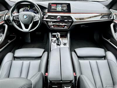 2017 BMW 530i - Photo 11 - Portland, OR 97218