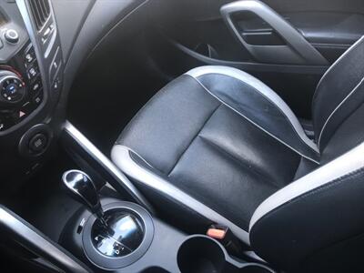 2013 Hyundai VELOSTER Turbo   - Photo 15 - Houston, TX 77083