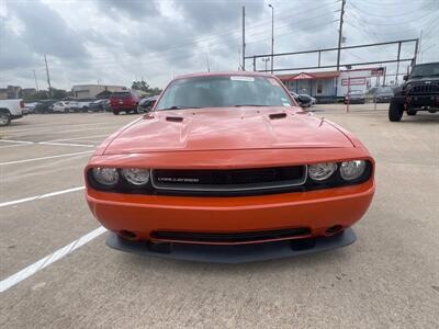 2014 Dodge Challenger SXT   - Photo 2 - Houston, TX 77083