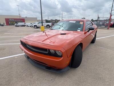 2014 Dodge Challenger SXT   - Photo 3 - Houston, TX 77083