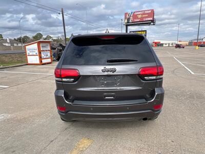 2018 Jeep Grand Cherokee Laredo   - Photo 6 - Houston, TX 77083