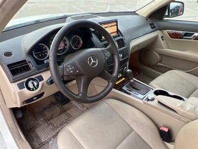 2009 Mercedes-Benz C 300 Luxury   - Photo 10 - Houston, TX 77083