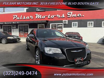 2018 Chrysler 300 Series Limited Sedan