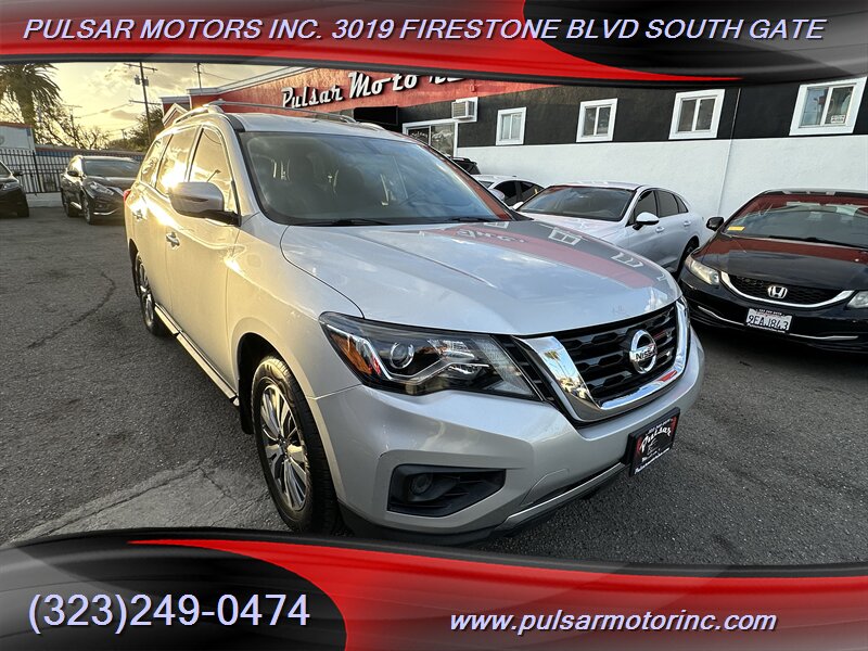2019 Nissan Pathfinder S  