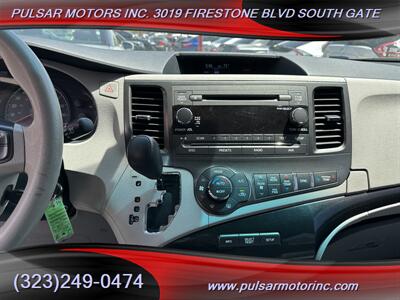 2014 Toyota Sienna LE Mobility 7-Passen   - Photo 9 - South Gate, CA 90280
