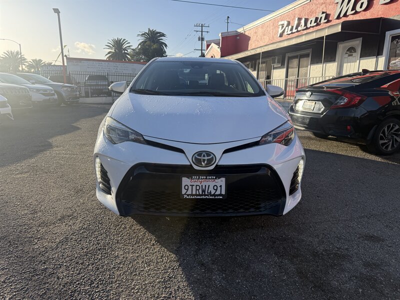 2017 Toyota Corolla SE  