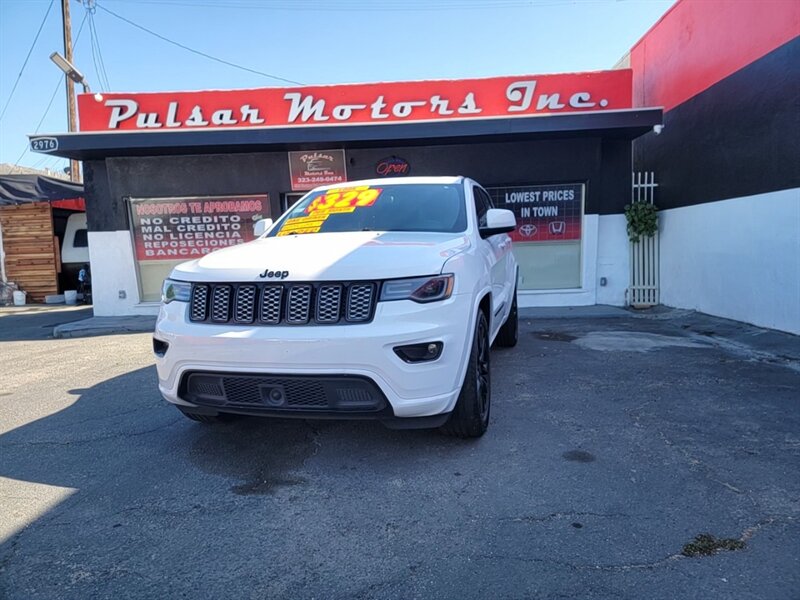 2021 Jeep Grand Cherokee Laredo E  