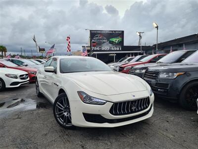 2018 Maserati Ghibli   - Photo 2 - Miami, FL 33147