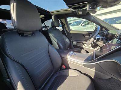 2024 Mercedes-Benz C 300   - Photo 22 - Miami, FL 33147