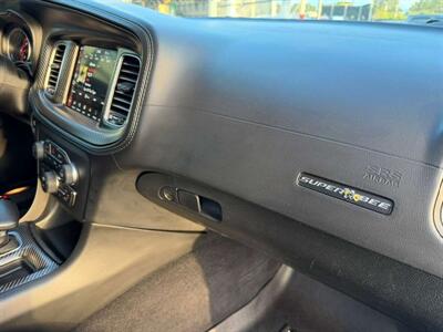 2023 Dodge Charger Scat Pack   - Photo 14 - Miami, FL 33147