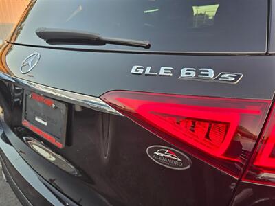 2022 Mercedes-Benz AMG GLE 63 S   - Photo 22 - Miami, FL 33147