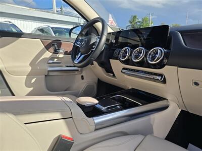 2023 Mercedes-Benz GLA GLA 250   - Photo 19 - Miami, FL 33147