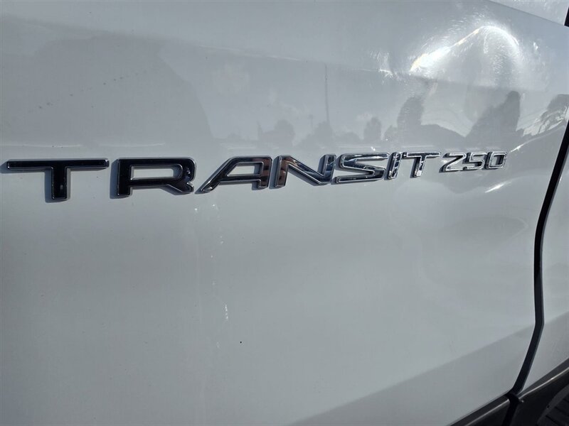 2020 Ford TRANSIT 250 photo