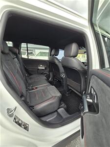 2021 Mercedes-Benz GLB GLB 250 4MATIC   - Photo 20 - Miami, FL 33147