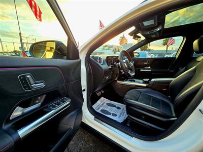 2022 Mercedes-Benz GLA GLA 250   - Photo 11 - Miami, FL 33147