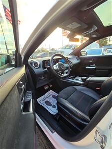 2022 Mercedes-Benz GLA GLA 250   - Photo 16 - Miami, FL 33147