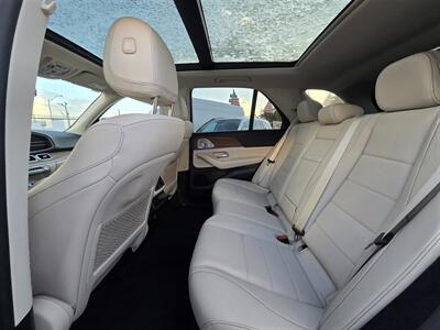 2022 Mercedes-Benz GLE 350   - Photo 16 - Miami, FL 33147