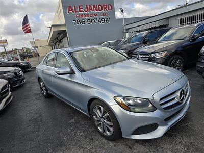 2017 Mercedes-Benz C 300 Luxury Sedan