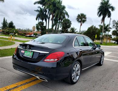 2017 Mercedes-Benz C 300 Luxury   - Photo 6 - Miami, FL 33147