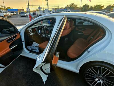 2023 Mercedes-Benz C 300 4MATIC   - Photo 9 - Miami, FL 33147
