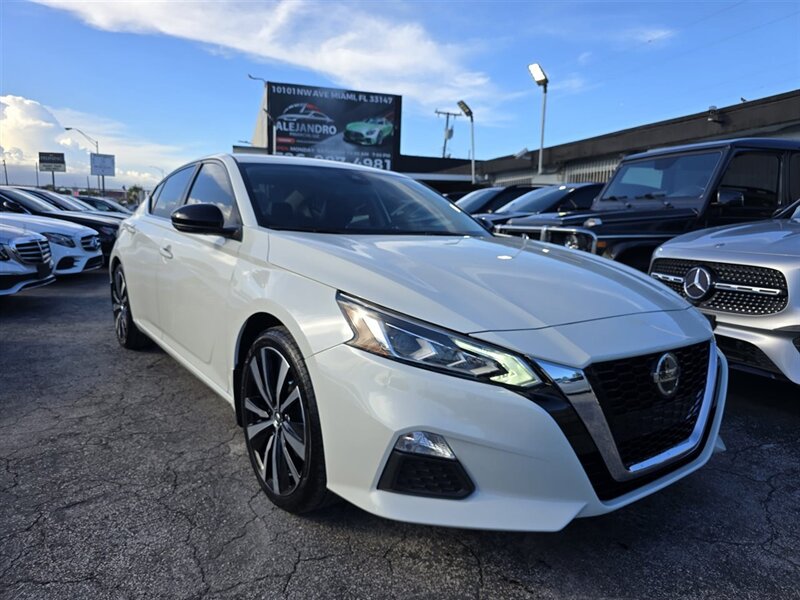 2020 Nissan Altima SR