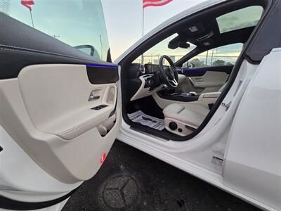 2022 Mercedes-Benz CLA CLA 250 - Photo 16 - Miami, FL 33147