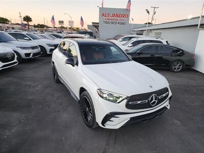 2023 Mercedes-Benz GLC GLC 300   - Photo 1 - Miami, FL 33147