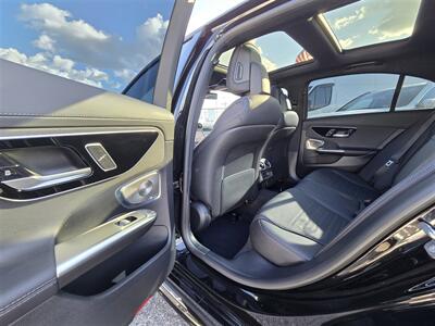 2024 Mercedes-Benz C 300 4MATIC - Photo 13 - Miami, FL 33147