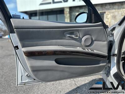 2007 BMW 328xi SPORTS WAGON - Photo 16 - Bethlehem, PA 18018