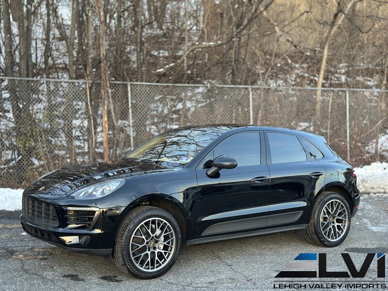 2016 Porsche Macan S  