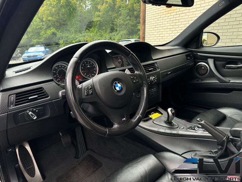 2010 BMW M3 photo