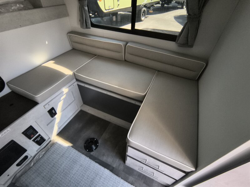 2022 TRAVEL LITE 890 SRBX - Photo 10 - Reno, NV 89511