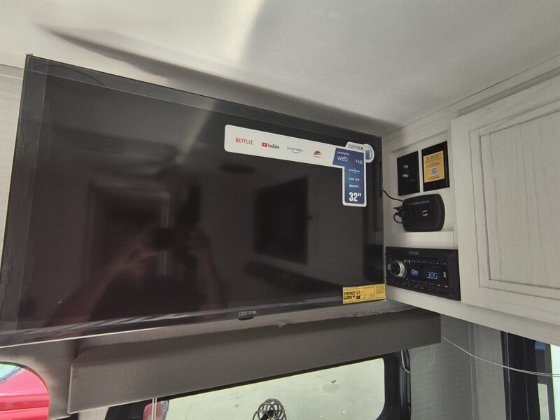 2026 Forest River REAL LITE 2110 - Photo 9 - Reno, NV 89511