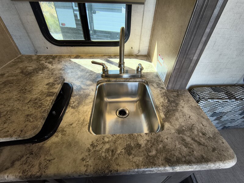 2017 Forest River RPOD 183G - Photo 19 - Reno, NV 89511