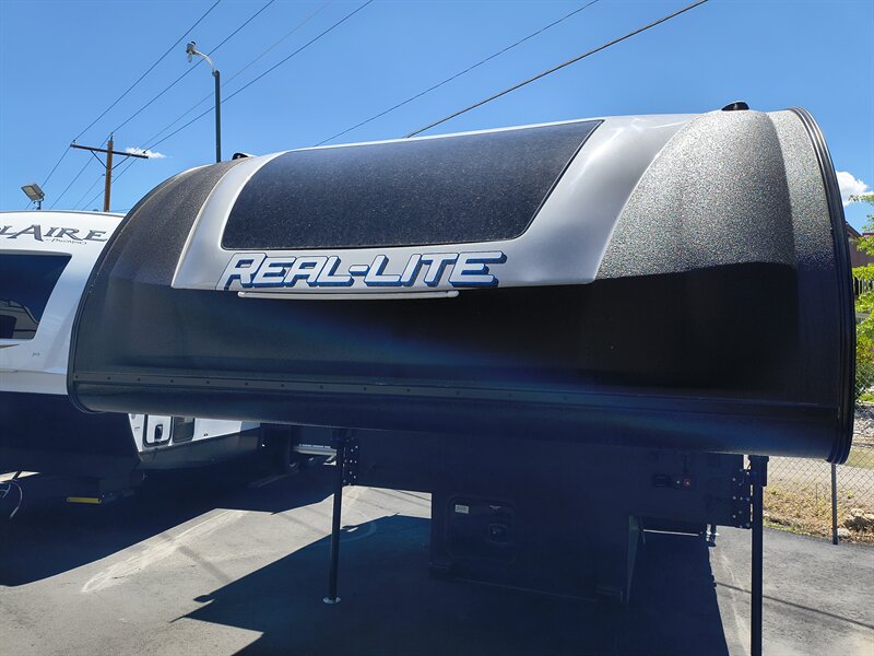 2025 Palomino REAL LITE 2114   - Photo 1 - Reno, NV 89511