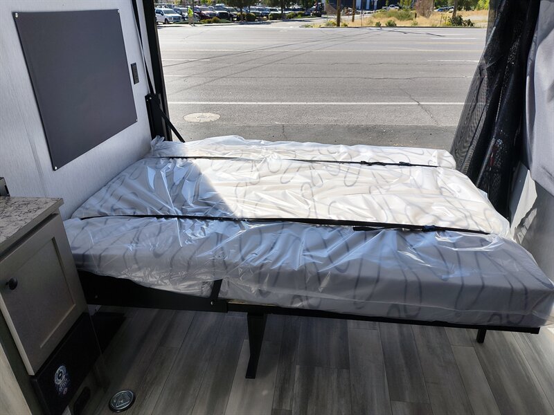 2026 Sunset Park SUNLITE 14THX - Photo 13 - Reno, NV 89511